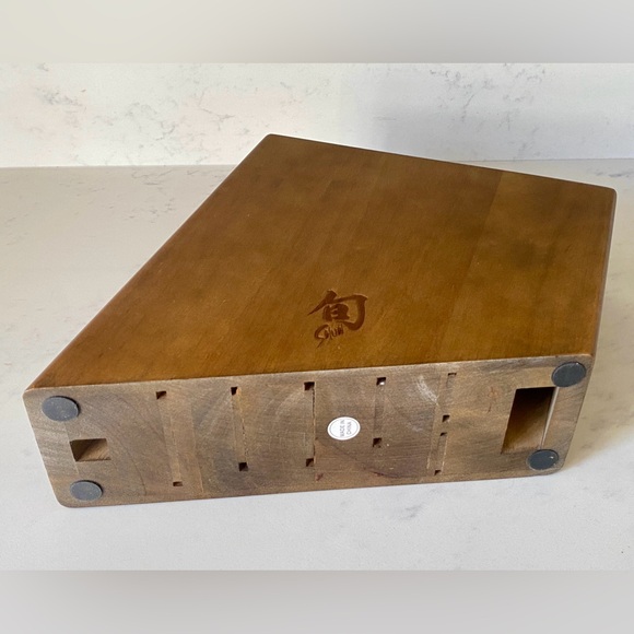 Shun Modern Slim Asymmetrical Walnut 8 Slot Wooden Kitchen Chef Knife Block Only - Picture 11 of 14